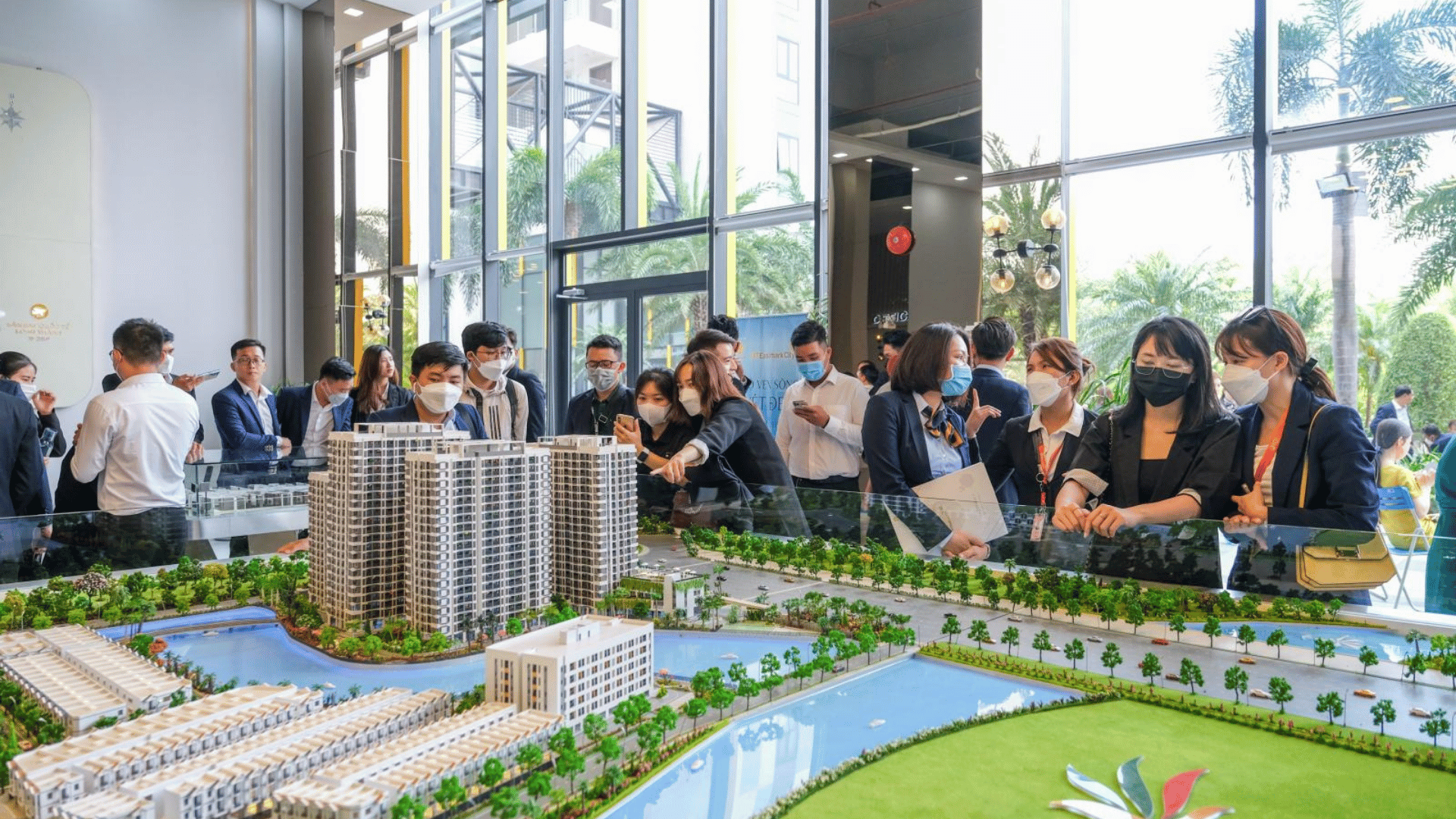 DỊCH VỤ BẤT ĐỘNG SẢN CHUYÊN NGHIỆP – GIẢI PHÁP TOÀN DIỆN CHO MỌI NHU CẦU ĐẦU TƯ